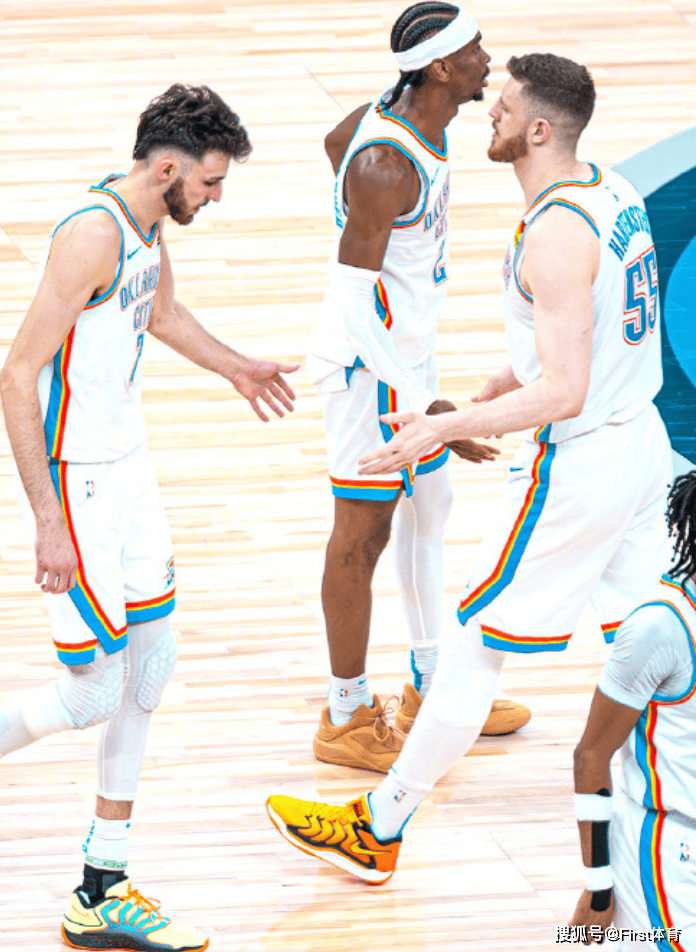 开云体育官网-转折点！俄克拉荷马雷霆刷新队史纪录，NBA总决赛窗口期攻防权衡，态度坚定，更衣室氛围转暖的简单介绍